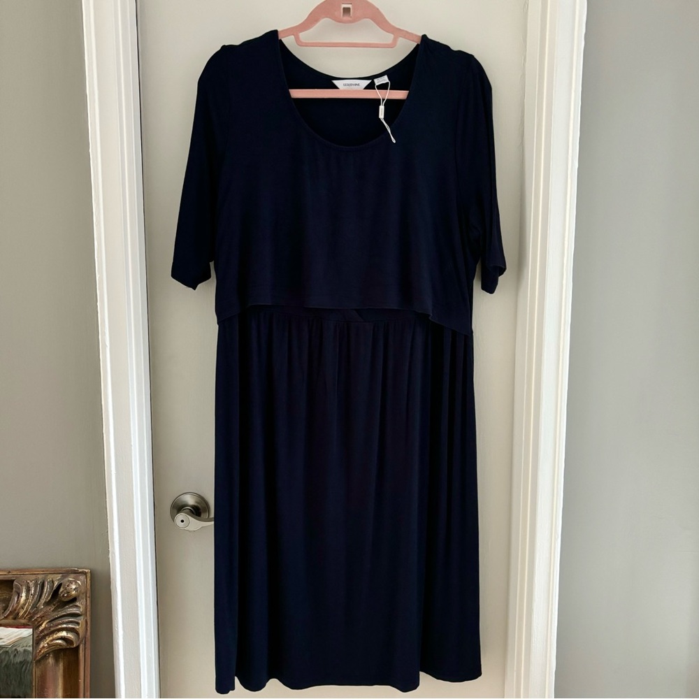 Seraphine navy blue nursing/maternity dress Sz Large
